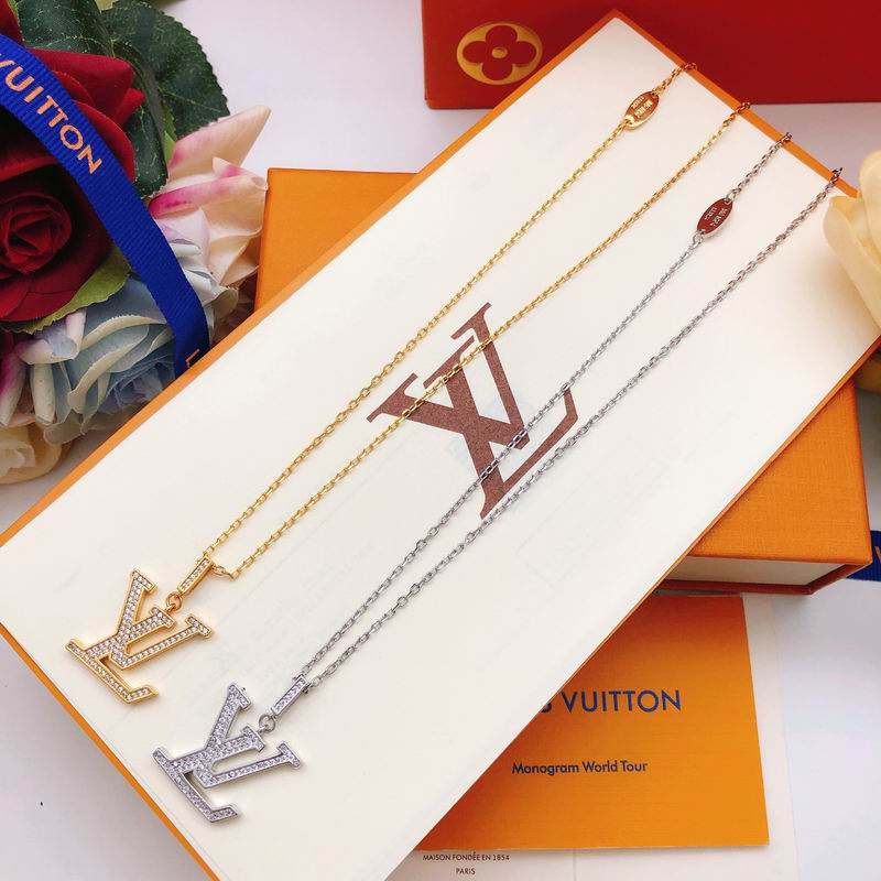LV Necklace 11yxx97